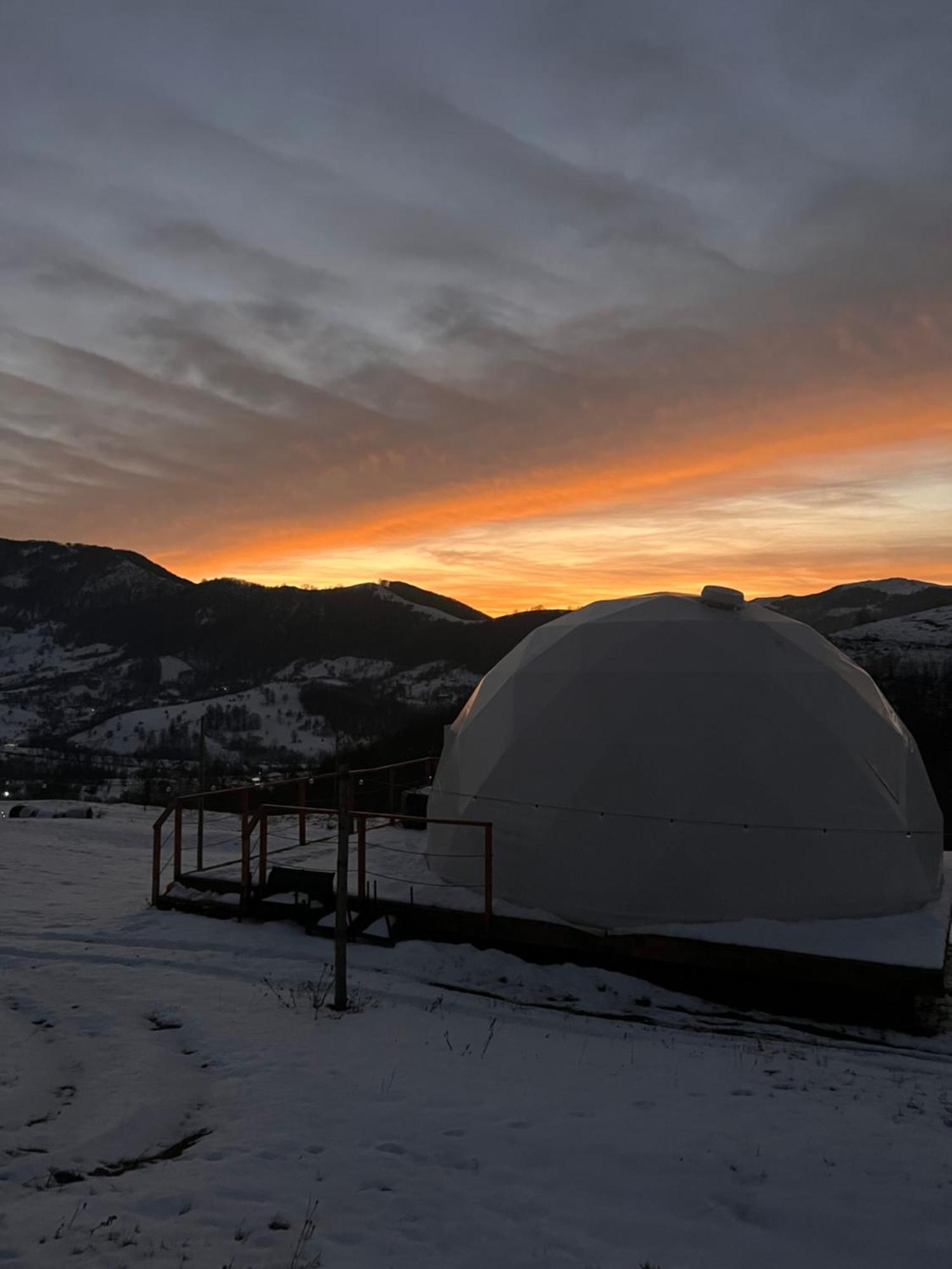 Tranquil Dome - Manta'S Retreat Glamping Cornereva Otel Dış mekan fotoğraf